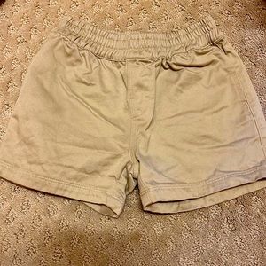 The Beaufort Bonnet Company khaki shelton shorts